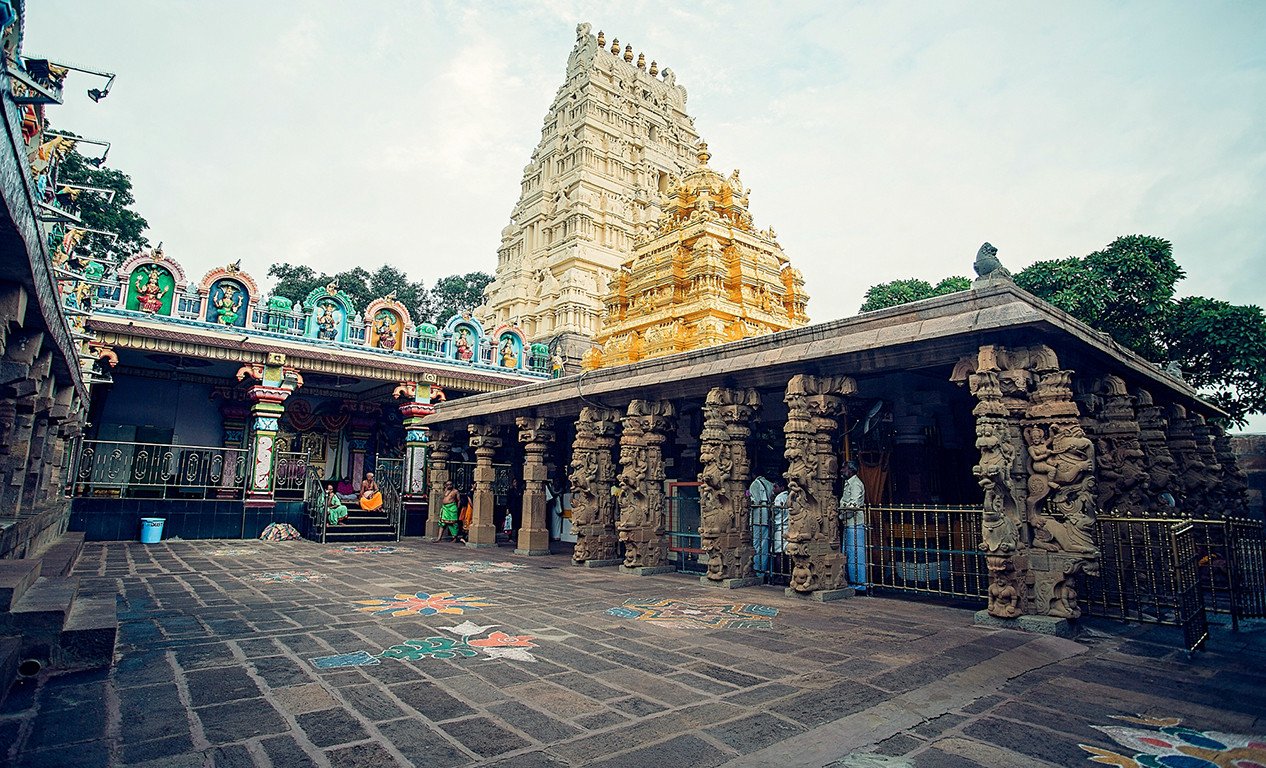 HYDERABAD, YADADRI & SRISAILAM JYOTIRLINGA YATRA